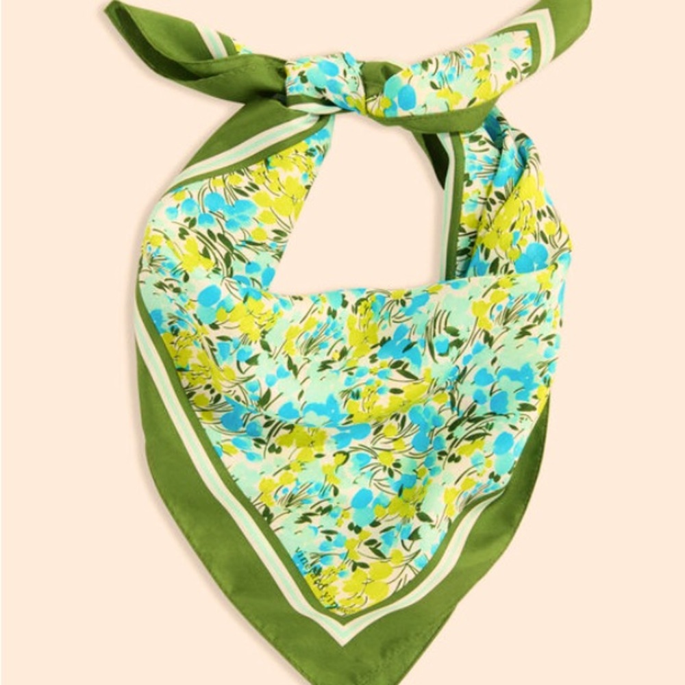 Vineyard Vines 100% Silk Scarf